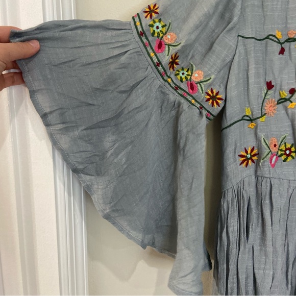 NWT Umgee Embroidered Dress in Cool Grey - Picture 8 of 16